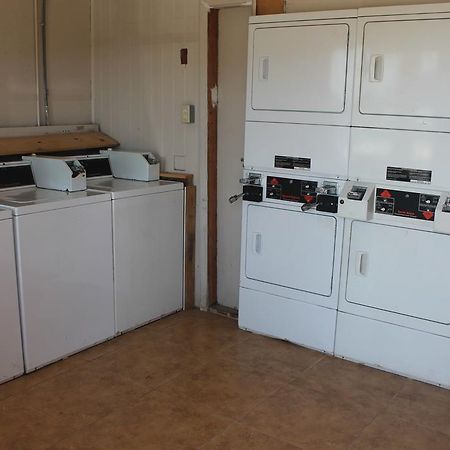 Bays Inn And Suites Baytown Bagian luar foto