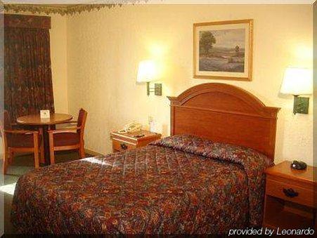 Bays Inn And Suites Baytown Ruang foto